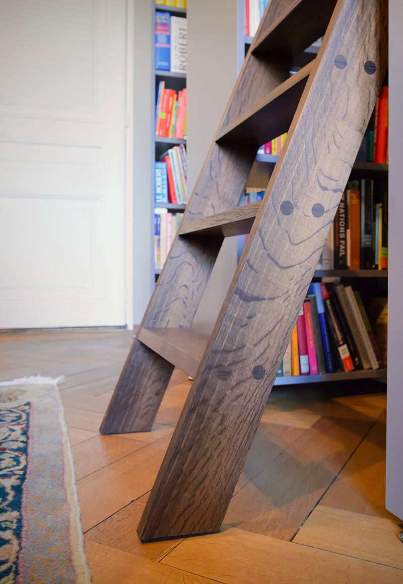 Räz Schreinerei Bibliothek Leiter Bern