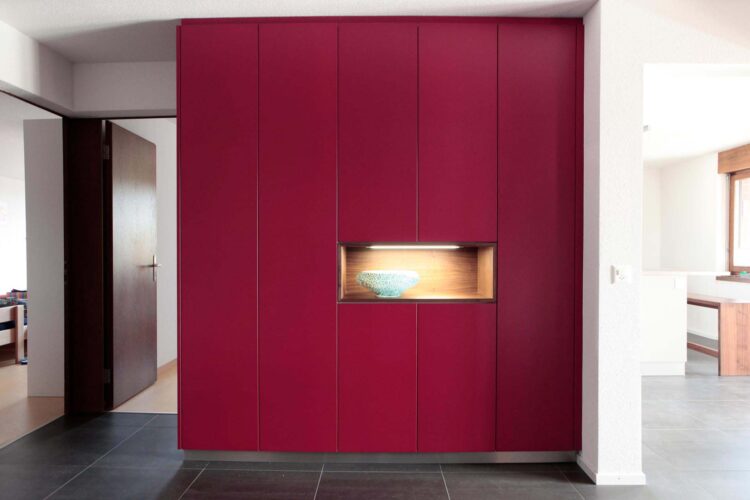 Garderobe rot