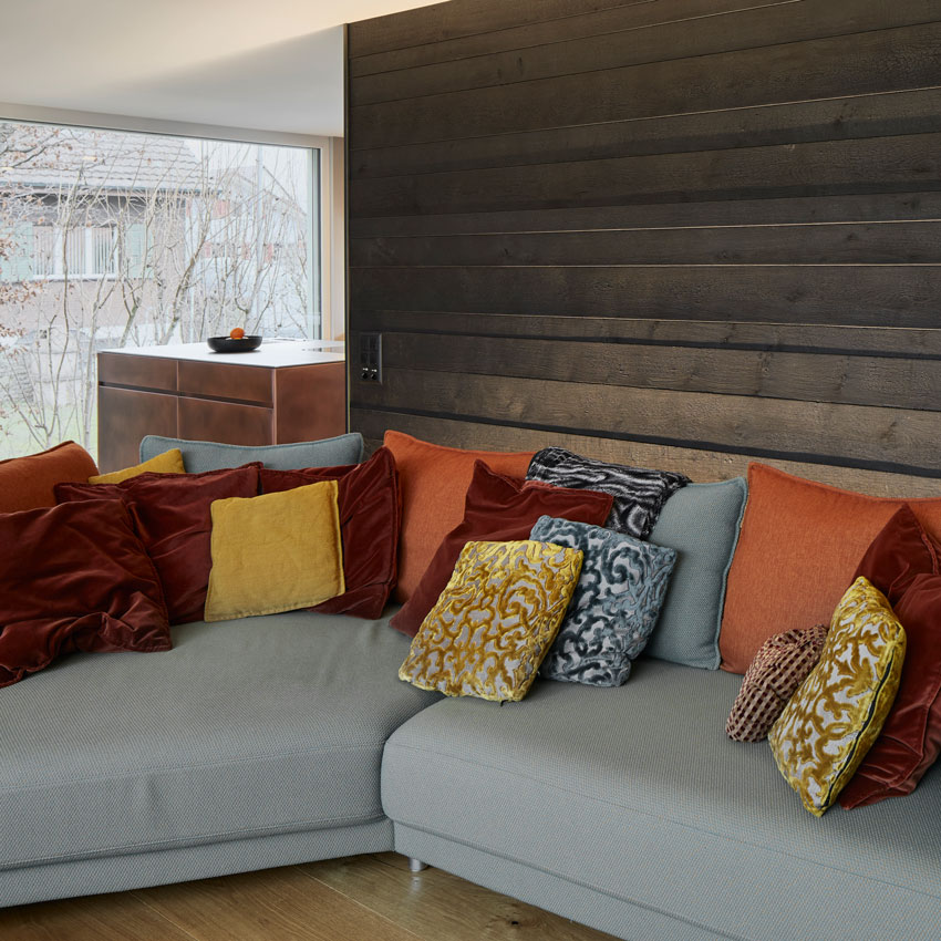 Sofa Eichenwand
