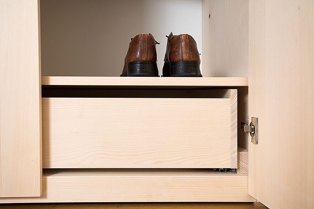 Kleiderschrank Fichte Massivholz Schublade